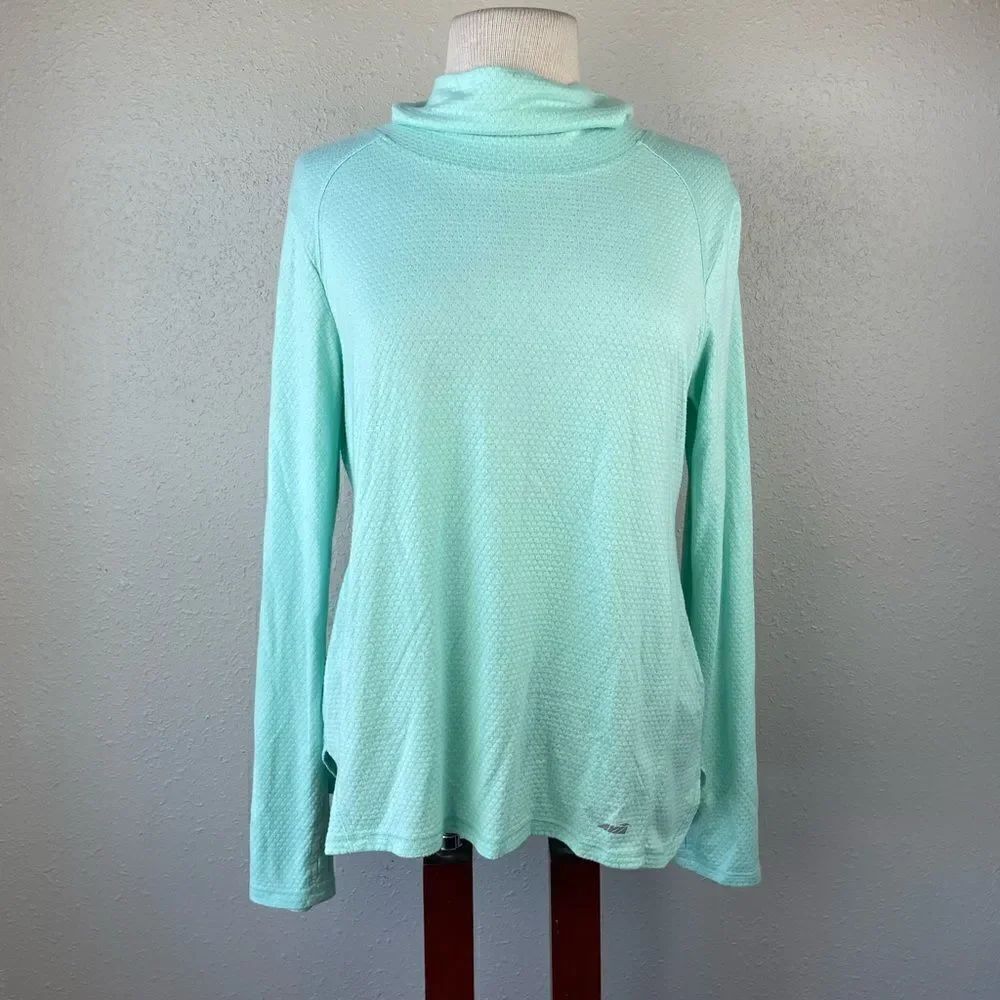 Avia Long Sleeve Pullover Size L EUC